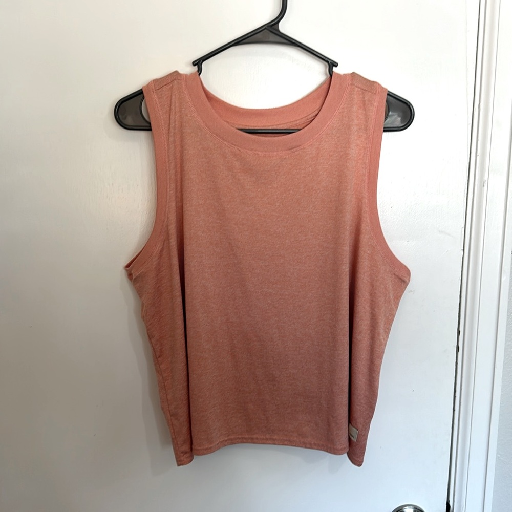 Vuori Energy Crop Tank Top - Women’s XL